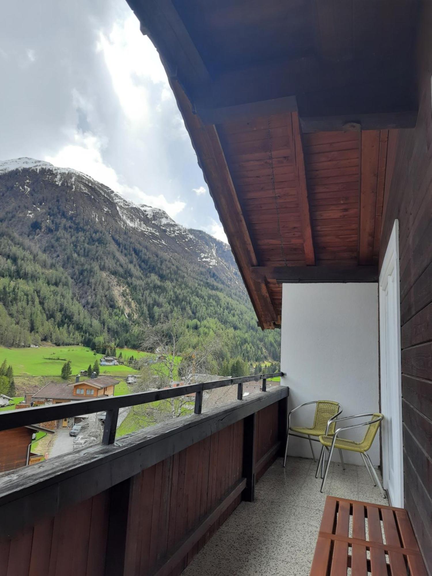 Ferienhaus Enzian Прегратен Номер фото