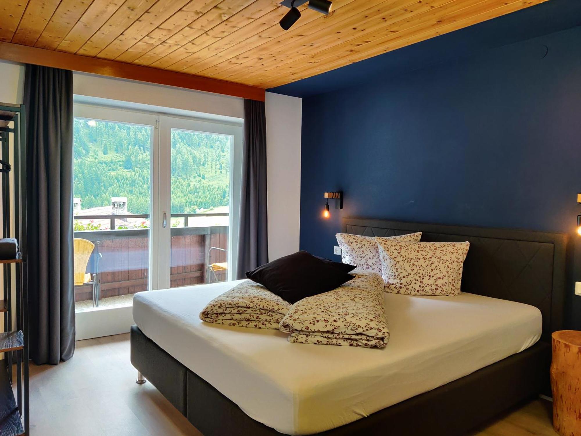 Ferienhaus Enzian Прегратен Номер фото